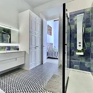  Apartment Picasso's Deluxe Puerta